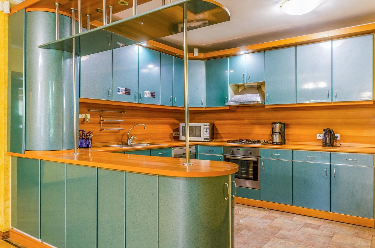 Sun City Hostel 3 Киев Экстерьер фото