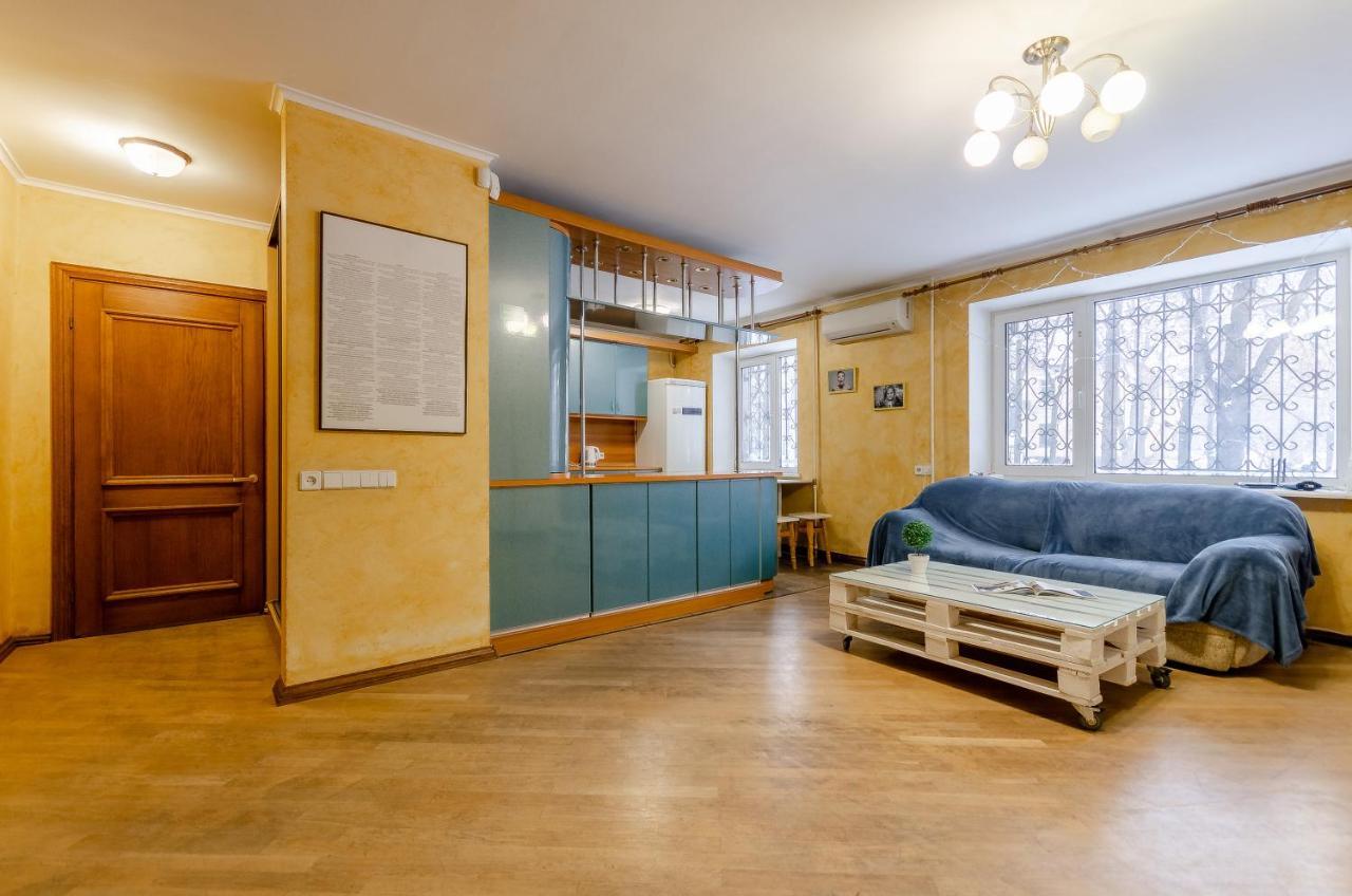 Sun City Hostel 3 Киев Экстерьер фото