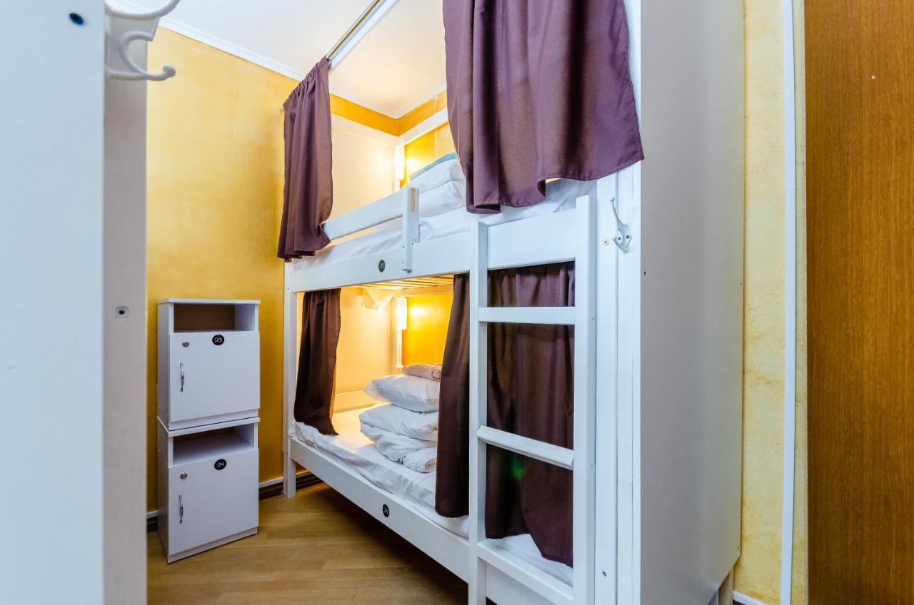 Sun City Hostel 3 Киев Экстерьер фото